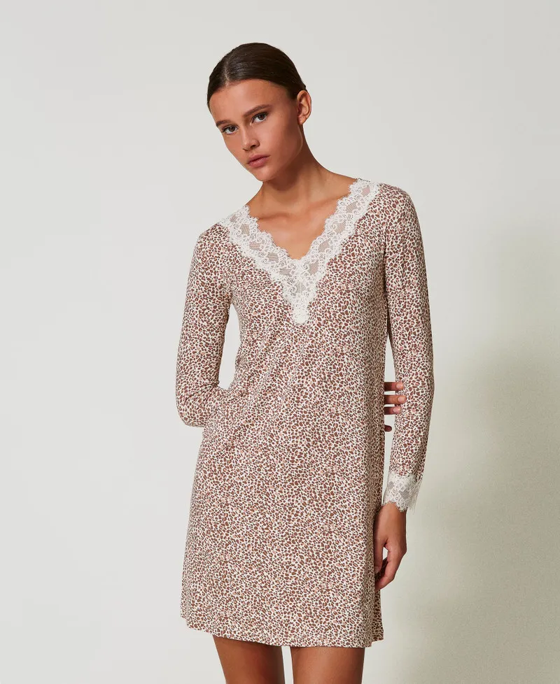 Camicia da notte stampata con pizzo