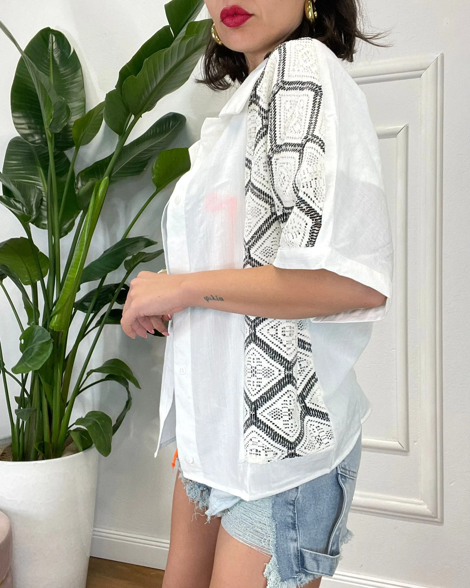 CAMICIA RICAMI 631