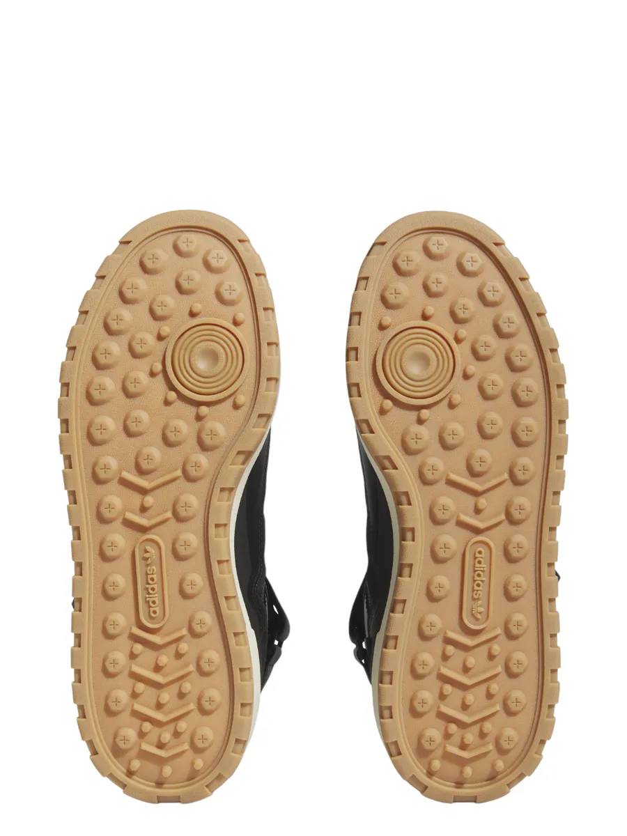 Forum boot