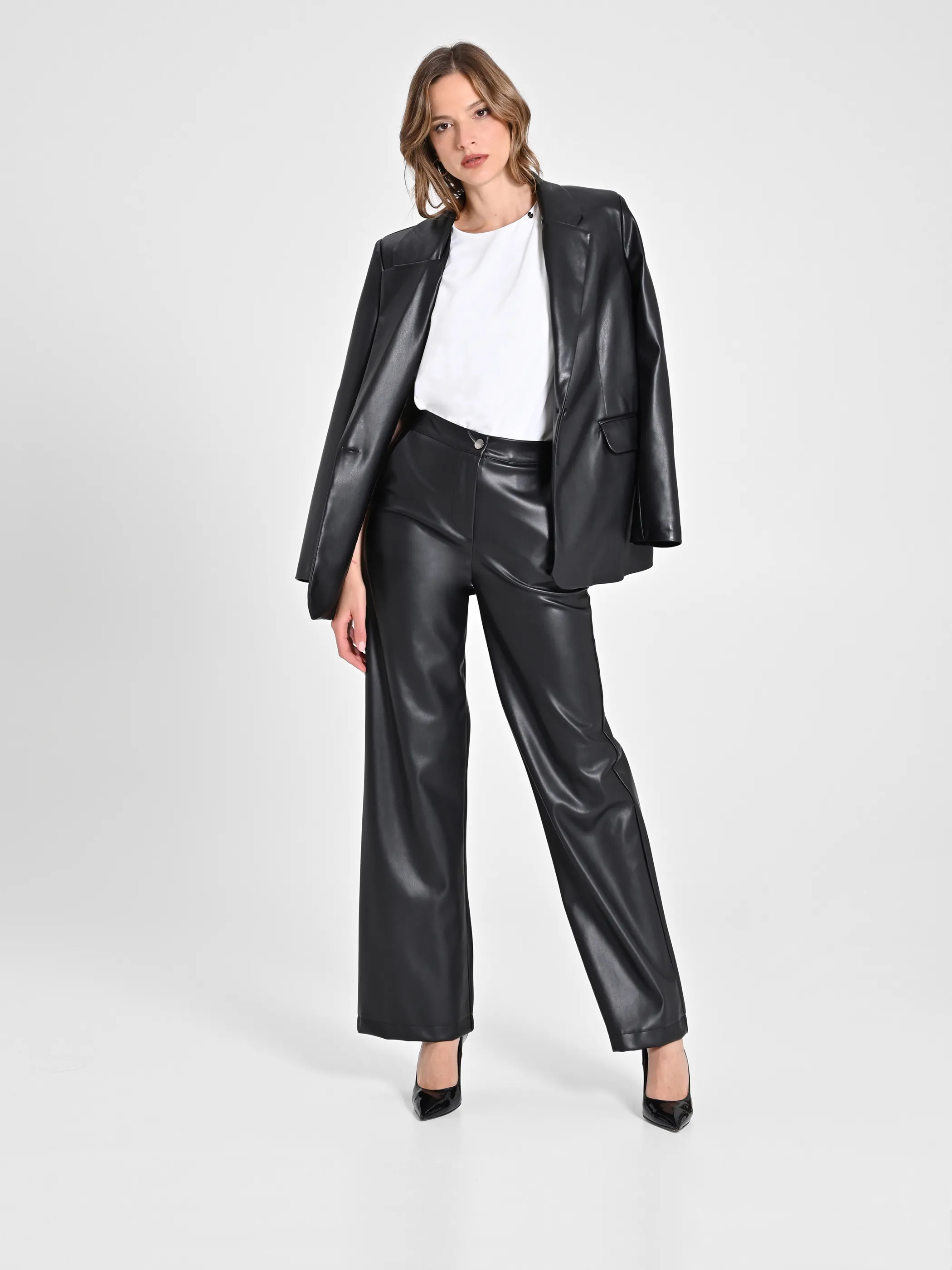      Pantaloni in simil pelle     