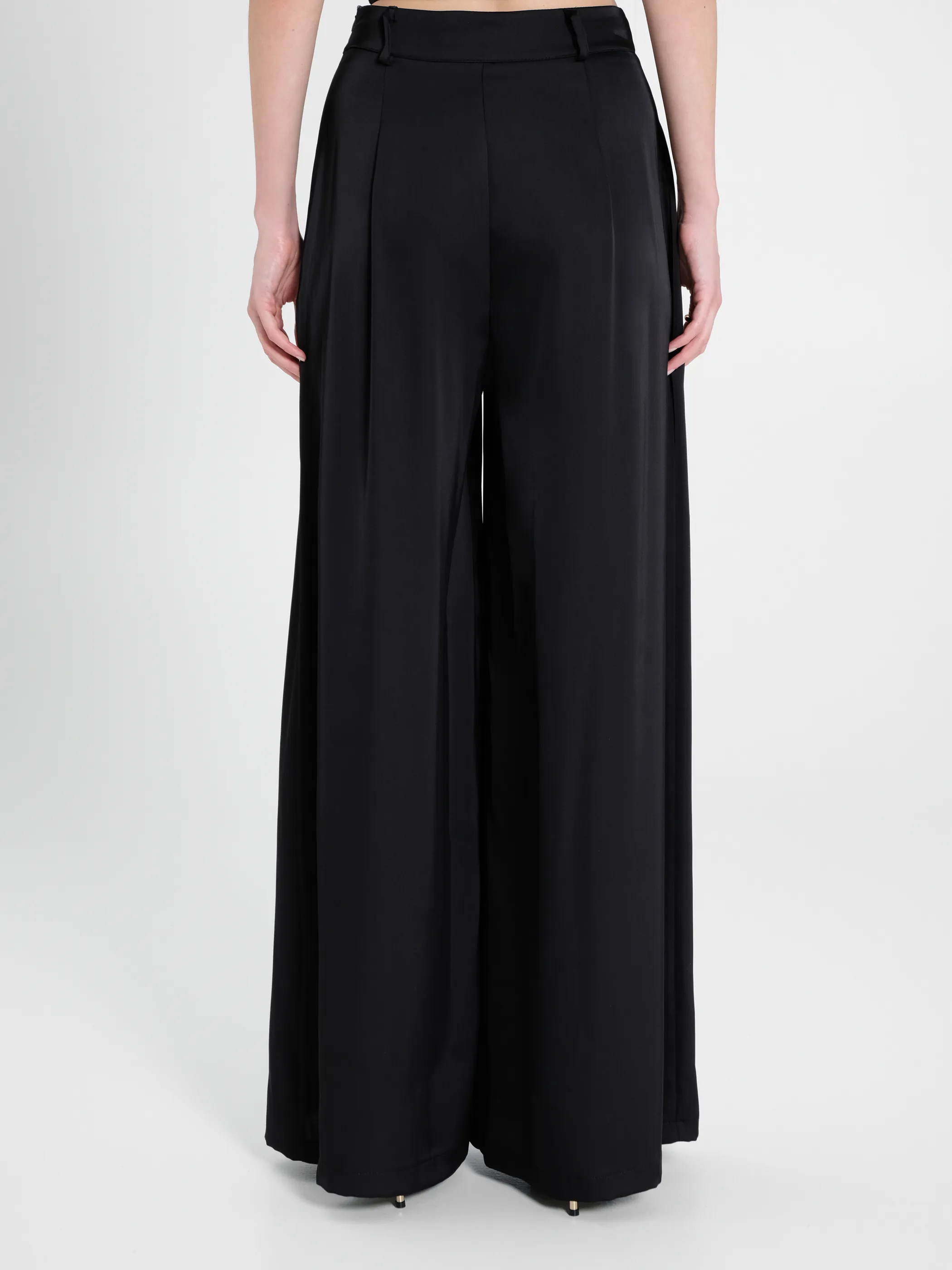      Pantaloni Palazzo in Satin Nero     