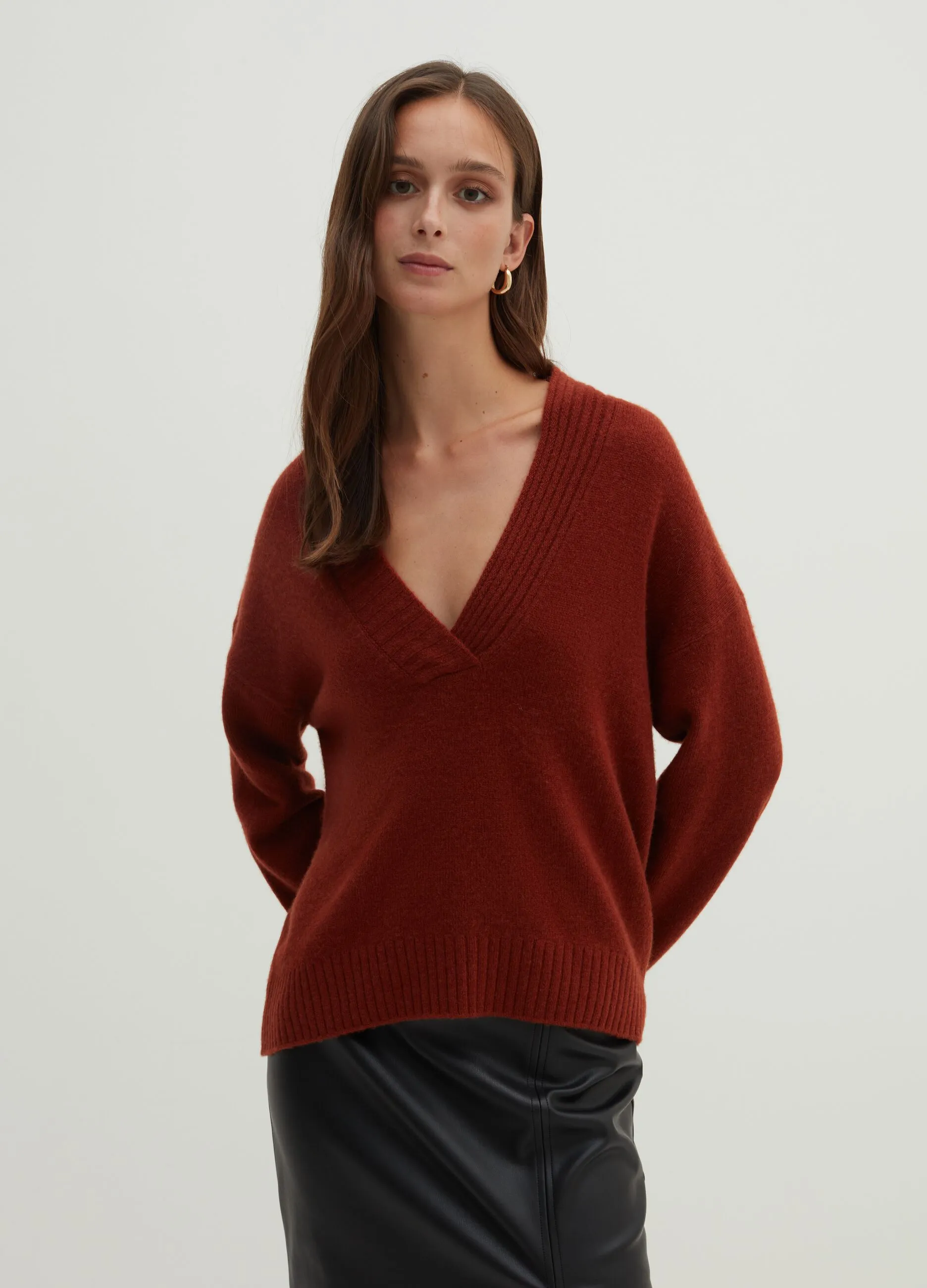 Pullover in cashmere con scollo a V