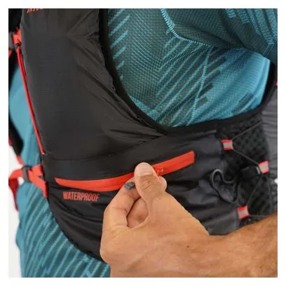 Raidlight Activ 12L Trail Bag Black / Red